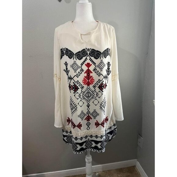 Taylor And Sage Boho Style Short Dress In Size Large NWT - Picture 2 of 7